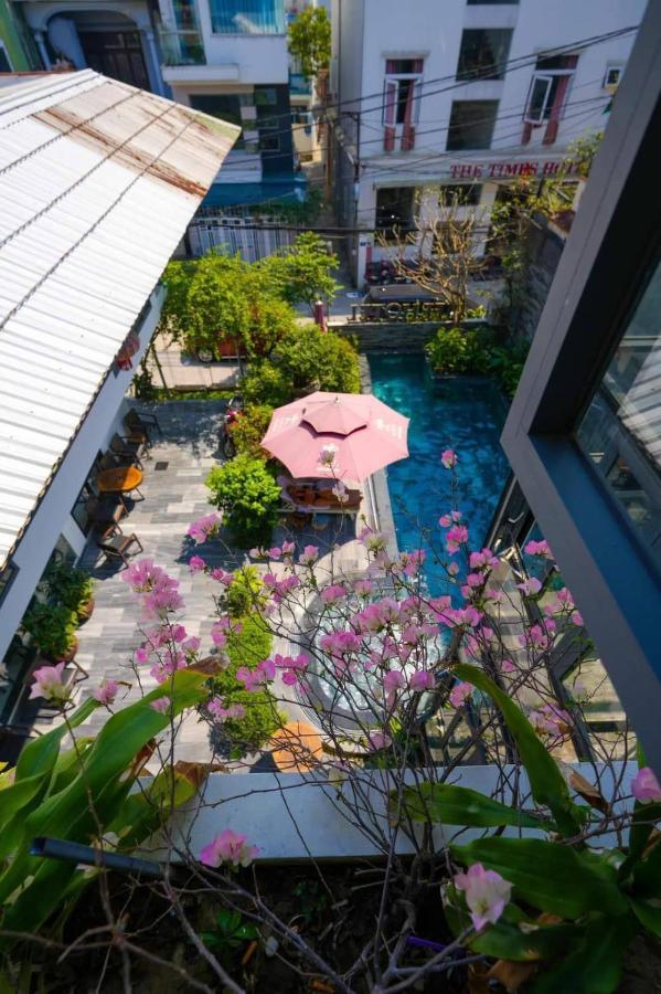 Life Boutique Hotel Hue Bagian luar foto